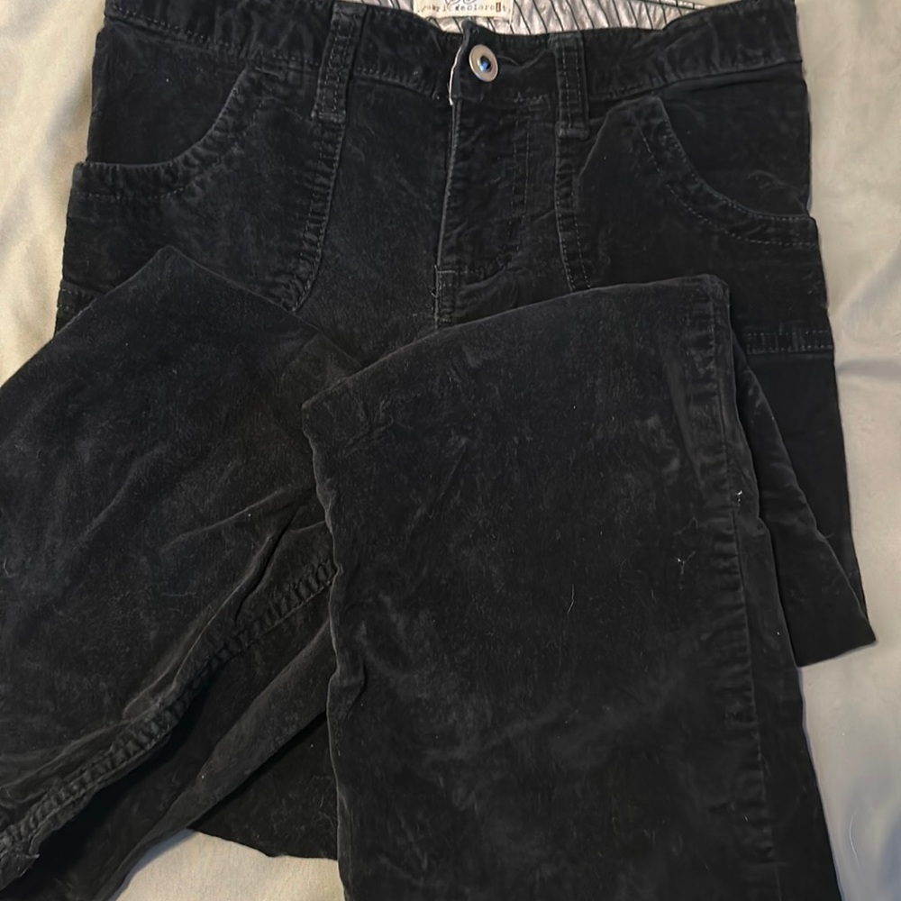 Girls velvet pants. size 10